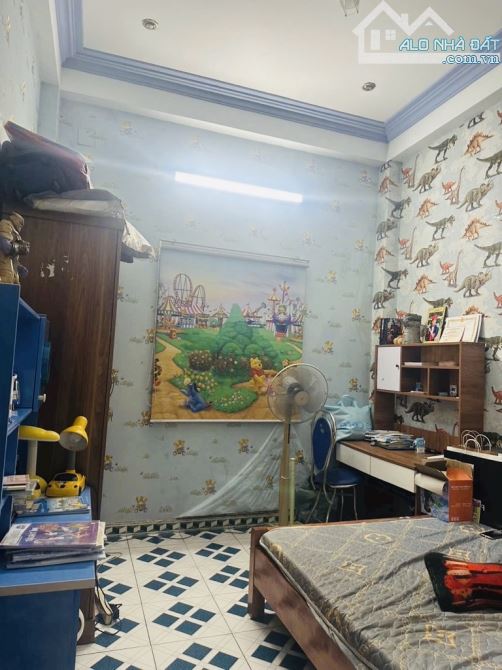 Bán Nhà 3 Tầng Dĩ An.90m2. Đường 8M,Shr Hoàn công đủ. - 5
