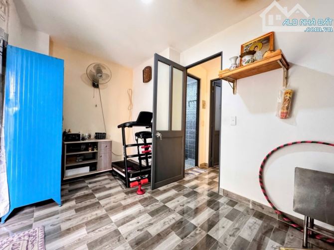 BÁN NHÀ KỀ BÊN TÊN LỬA _TL 10_  2TẦNG 30M2 GIÁP QUẬN 6 , GIÁ CHỈ 2,9TỶ - 5