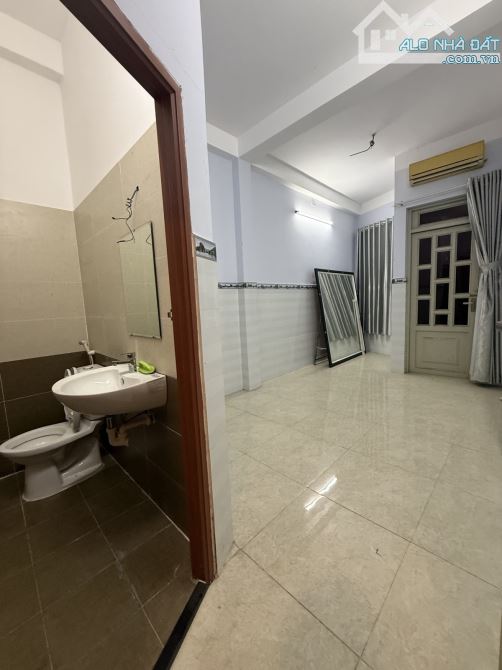 Đông Hồ tân bình 57m2 5 tầng giá chỉ nhỉnh 9 tỷ - 5