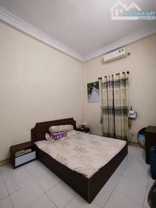 PHÂN LÔ VIP PHỐ VƯƠNG THỪA VŨ – 90m² – 4 TẦNG – MT 4.5m – GARA Ô TÔ – KINH DOANH – 24 TỶ - 6