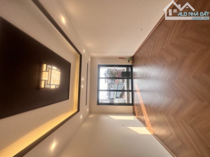 Nhà Đẹp Thạch Bàn/ 16.5 Tỷ/78/82 M2 nhà 6 Tầng/ Ô tô chánh - 6