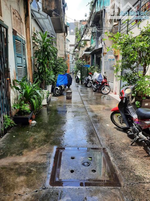 NHÀ HẺM ĐBP, MỚI. HXH, 4 TẦNG BTCT KIÊN CỐ, HCĐ, SỔ VUÔNG. 30M VÀO NHÀ.CHỈ 6,9 TỶ. - 6