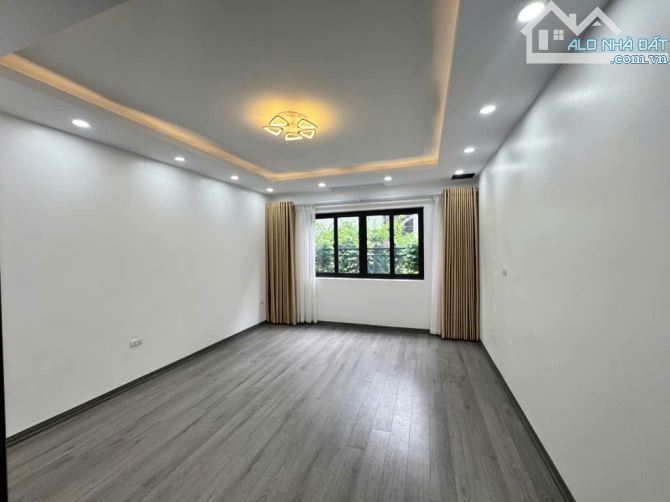 bán nhà phố bồ đề 35m2, 5 tầng, gần phố kinh, doanh nhỏ, ô tô vào nhà giá 10.2 tỷ - 6