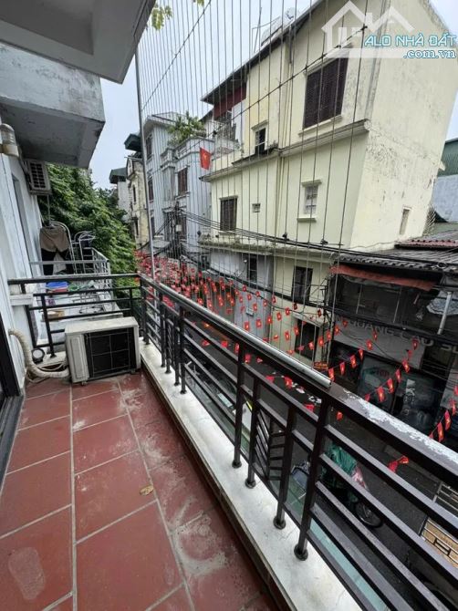 BÁN NHÀ MẶT PHỐ NGUYỄN NGỌC VŨ – CẦU GIẤY – 133M² – 3 TẦNG – MẶT TIỀN 7M – GIÁ 4 - 6