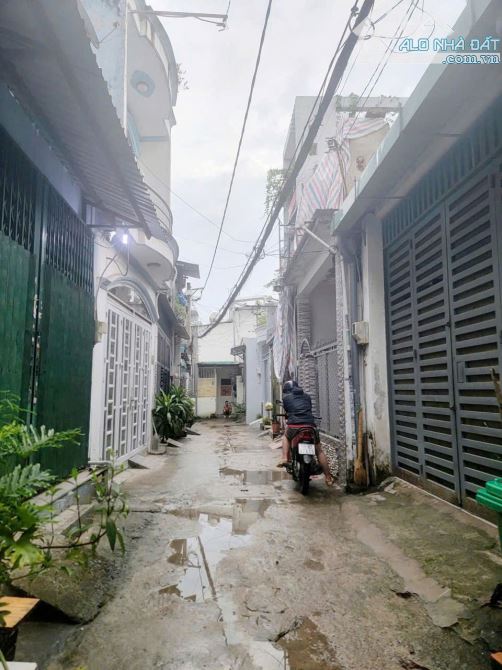 Bán nhà hẻm 3,5m đường Nguyễn Duy Cung, P.12, 4,1 x 17, 2PN giá 4.6 tỷ tl - 6