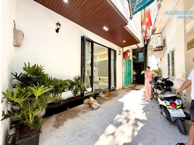 Căn nhà 2 tầng kiệt rộng Hải Phòng – ngang 6m thoáng mát – sổ hồng chính chủ – 3.95 tỷ - 6