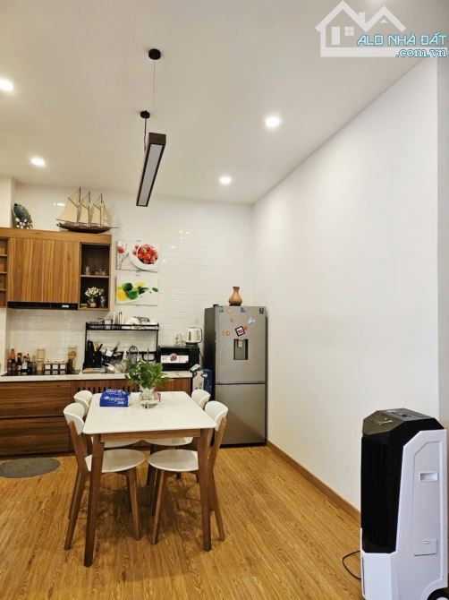 💥 NHÀ MỚI Ở NGAY HƯƠNG LỘ 3,BHH,BÌNH TÂN. HẺM THOÁNG,NGANG LỚN 12M X 17M,2 TẦNG, CÓ 6 PHÒ - 6