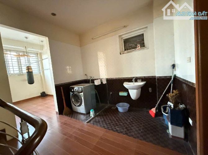 NHÀ MẶT PHỐ ĐẸP NHẤT LÝ THƯỜNG KIỆT 5 TẦNG MẶT TIỀN RỘNG KINH DOANH SIÊU LỢI NHUẬN - 6