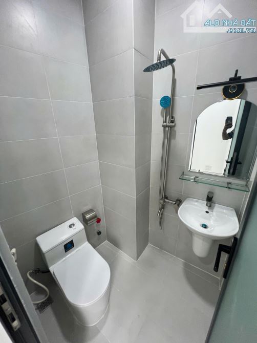 ✨ BÁN NHÀ MỚI XÂY 3 TẦNG BTCT HXH LÝ THÁI TỔ - TRUNG TÂM QUẬN 10 – CHỈ 5,35 TỶ ✨ - 6