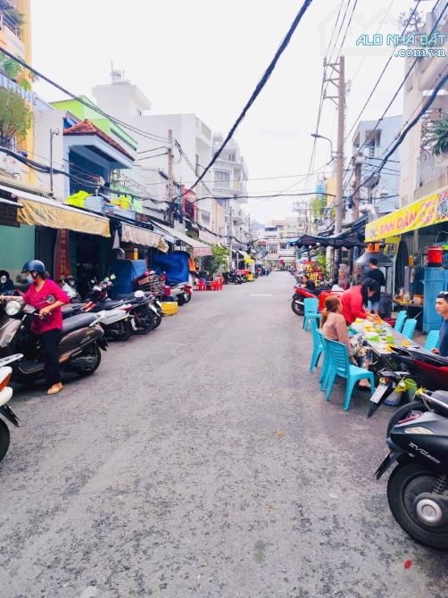 QUẬN 6 HẺM 9M KINH DOANH BÁN ĐẤT TẶNG NHÀ 47M 2 TẦNG KHÔNG LỘ GIỚI GIÁ CHỈ 6.6 TỶ - 6