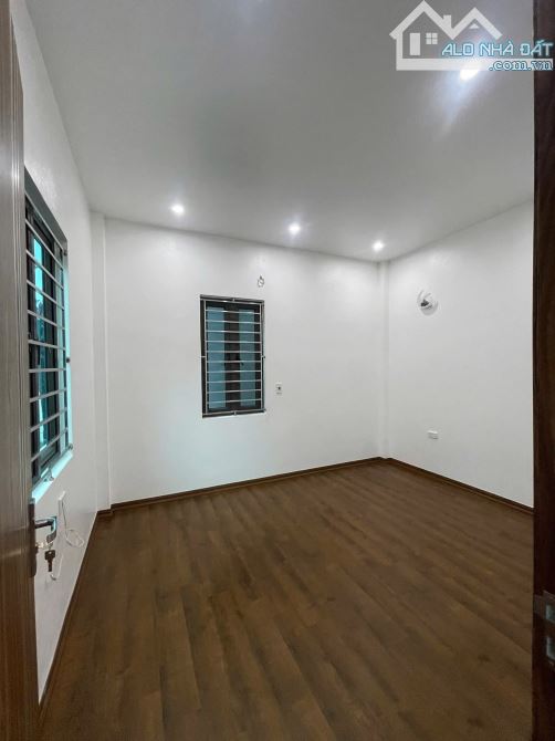 Nhà 3 tầng mới đẹp 2 mặt ngõ rất thoáng - 6