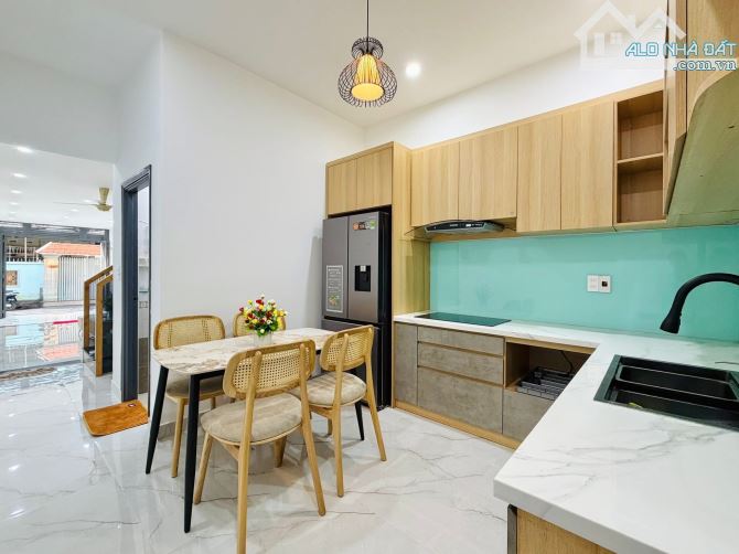 70m2, BÁN NHÀ HẺM XE HƠI THÔNG, 1/ BÙI QUANG LÀ, P12 GÒ VẤP, 6 TỶ HƠN - 7
