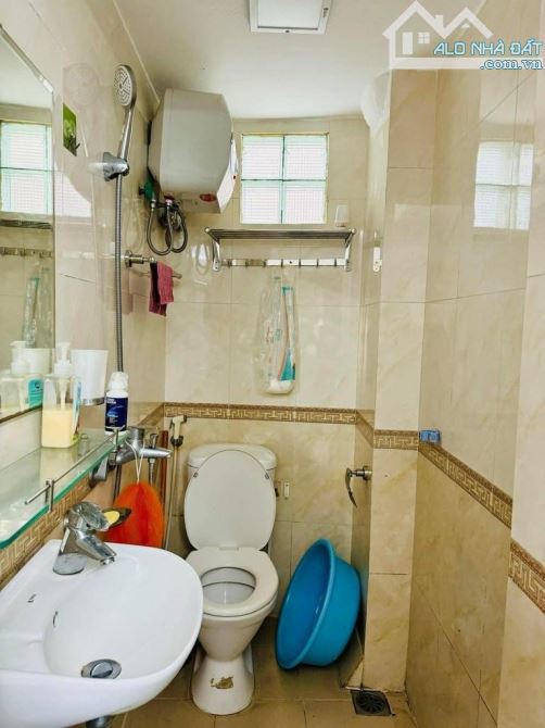 BÁN NHÀ PHỐ TRƯƠNG ĐỊNH – SAU 1 NHÀ RA MẶT PHỐ – NGÕ THOÁNG – DÒNG TIỀN 12TR/TH – 7.15 TỶ - 7
