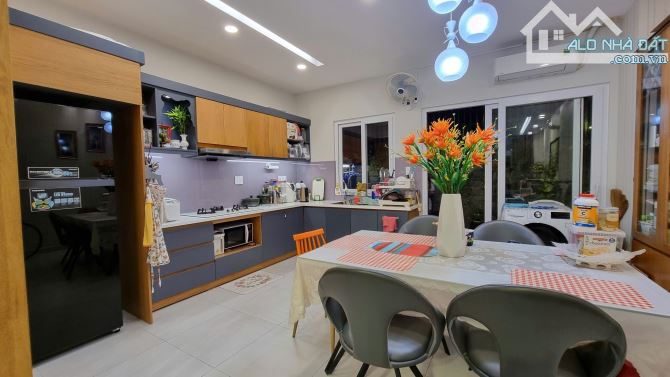 Bán nhà MT xe hơi 3 tầng 75m2(5x15)Phú Hữu,   full NTThu Đức SHR chỉ 11.3 tỷ. - 7