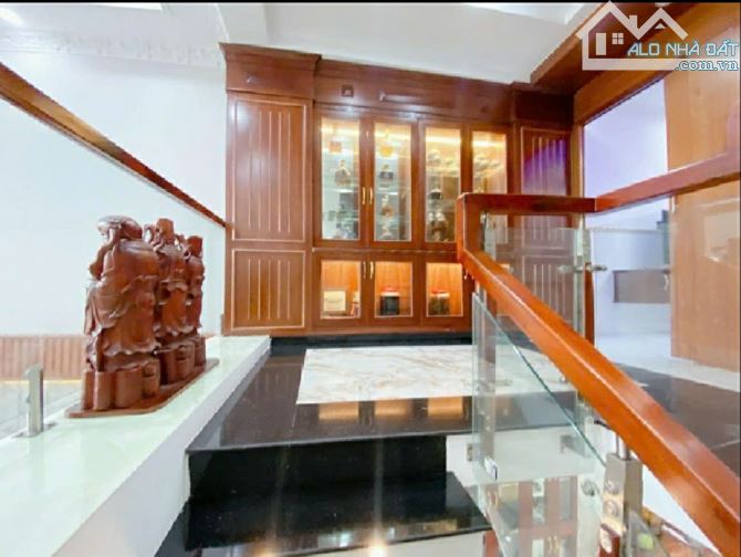 NHÀ 4 TẦNG - CMT 35M - HẺM Ô TÔ 7M THÔNG LUỒNG. - 7