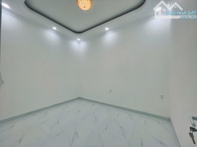 Bán Nhà Cấp 4 HXH Cống Lở Tân Bình 99m², Ngang 5m , Giá 7.3 Tỷ TL - 7