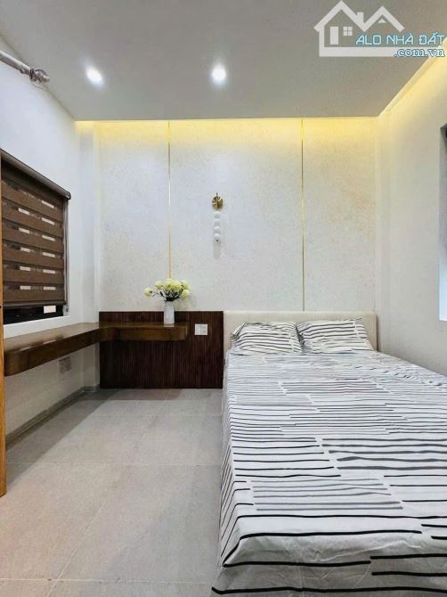 📌📌📌LÀM VIỆC TRỰC TIẾP GIÁ TỐT !!!bán nhà 3 tầng mặt tiền lê văn sỹ - 7
