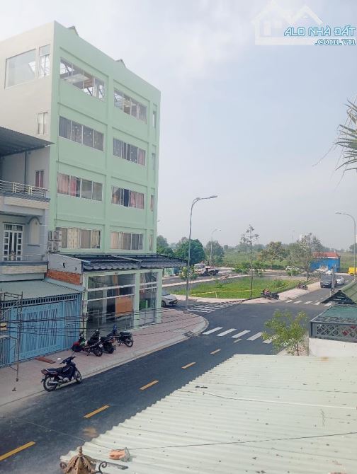 Bán NHÀ ĐẸP QUẬN 8 -  KHU TDC CẢNG SÔNG PHÚ ĐỊNH - EHOME 3 - 7