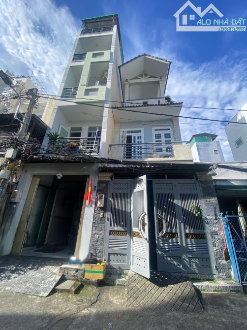 Bán nhà Chợ Tân Hương 90m2, 4x22m, 3 Tầng, 5PN (có PN Tầng trệt), đường nhựa Ô TÔ 10m, TL - 7