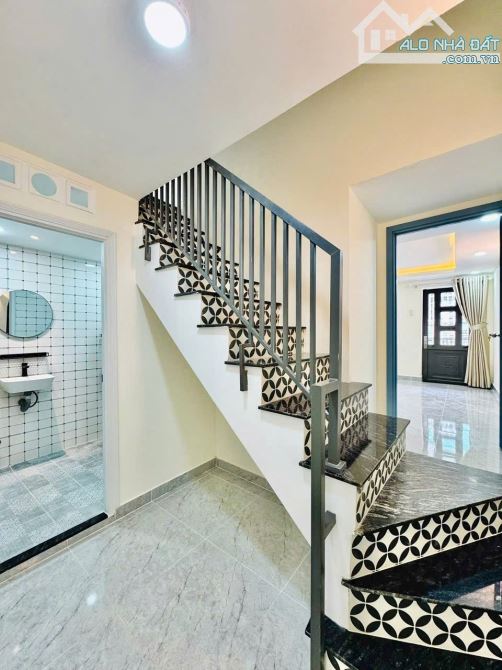 Bán nhà 3 lầu hẻm đường Thống Nhất, p11, gò vấp giá 6,6 tỷ - 8