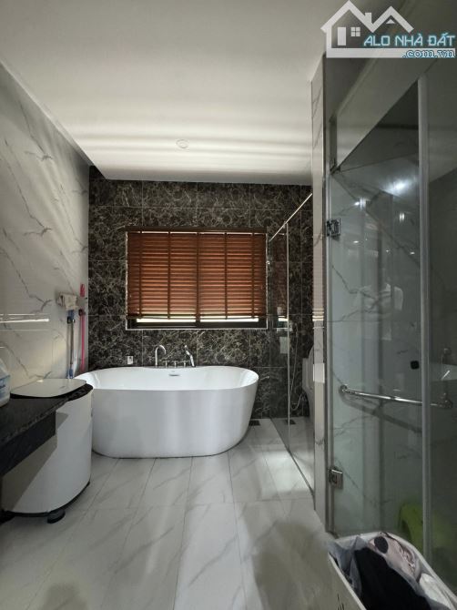 CHÙA HÀ - PHÂN LÔ - Ô TÔ ĐỖ CỬA - 51M2 X 5 TẦNG, MT 4.6M, KINH DOANH, 22.6 TỶ - 8