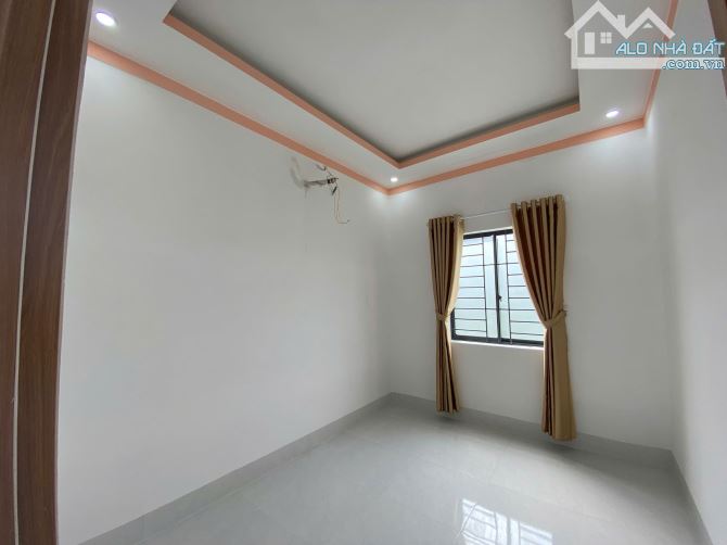 NHÀ TRUNG TÂM ĐẤT ĐỎ- Cách 40m ra TL44A - CÁCH CHỢ 300M - MẶT TIỀN BÊ TÔNG Ô TÔ THÔNG THOÁ - 8