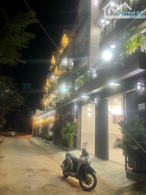 HUỲNH TẤN PHÁT- KHU THESUN- TT NHÀ BÈ-  4TẦNG-  82M²-  MỚI, -  8,9TỈ - 8
