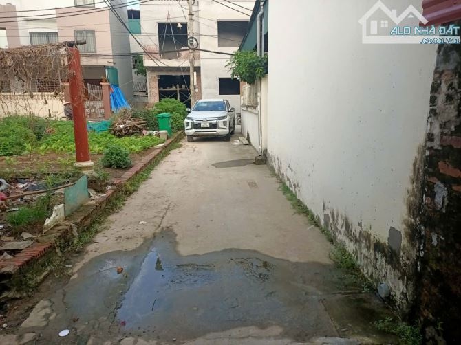 Đất Việt Hùng Đông Anh lô vị trí vàng 47,5m2 giá 3,5 tỷ đường oto cách trục chính 15m - 9