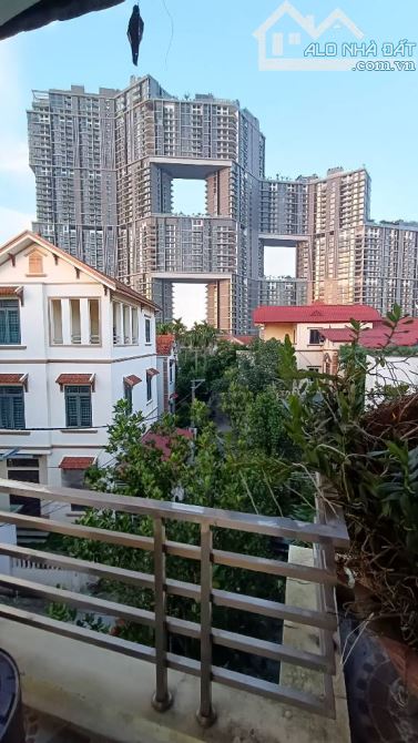 BIỆT THỰ PHỤNG CÔNG/ 3T 161m 16m tiền chỉ 7.1 tỷ / Ô tô to vào, Ngắm trọn Ecopark - 9