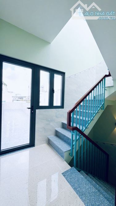 MẶT TIỀN HẼM BỰ - DT KHỦNG TRONG  TẦM GIÁ - 77M2 SỬ DỤNG GẦN 250M2  🌃MÔ TẢ :  -BÁN NHÀ MỚ - 9