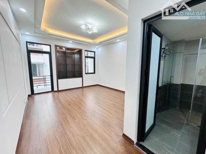 DƯƠNG QUẢNG HÀM - Ô TÔ VÀO NHÀ - 65M2 X 6 TẦNG, MT 4.5M, KINH DOANH ĐỈNH, 21.5 TỶ - 9