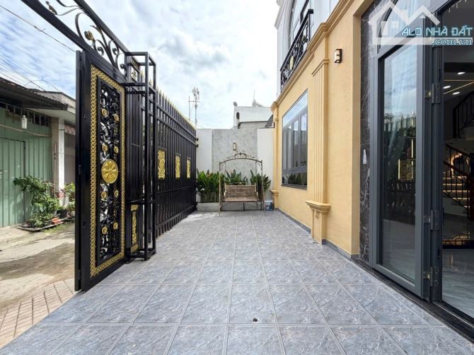BÁN NHÀ VILLA 90M2- NHỈNH 8 TỶ- XE HƠI NGỦ TRONG NHÀ - GẦN EMART GÒ VẤP - 9