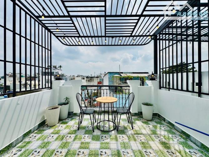 NHÀ ĐẸP NỠ HẬU 5M - 4PN CẠNH LOTE MART - ĐƯỜNG SỐ 52, TÂN PHONG, QUẬN 7. GIÁ 4.42TỶ/57,2M2 - 9