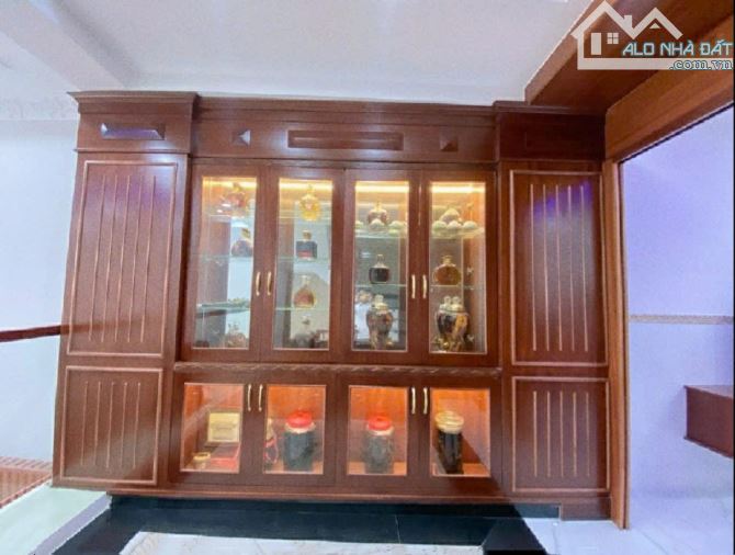 NHÀ 4 TẦNG - CMT 35M - HẺM Ô TÔ 7M THÔNG LUỒNG. - 9
