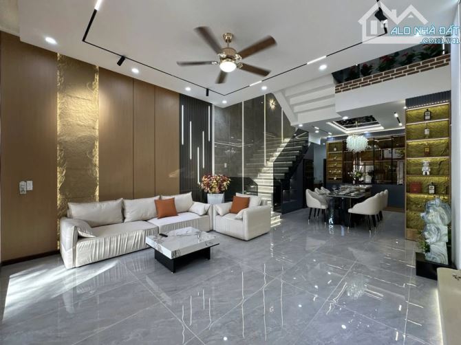NHÀ 3 TẦNG FULL NỘI THẤT LUXURY – ĐƯỜNG HOÀNG HIỆP, HÒA XUÂN - 9