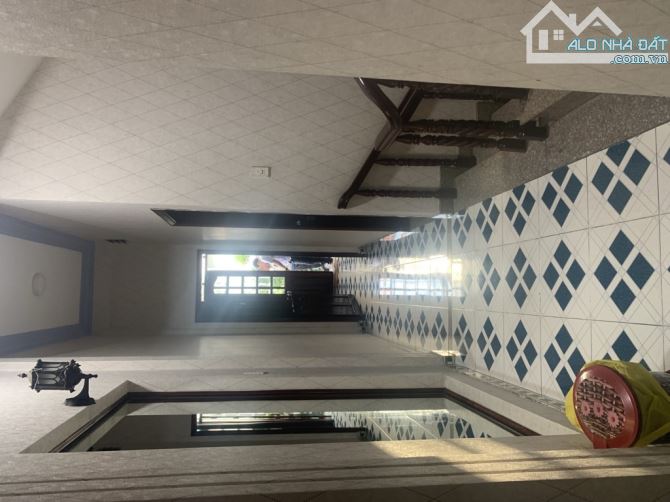 Nhà 3 Tầng Dĩ An. 90m2. Đường 8M,Hoàn Công Đủ Hơn 6 tỷ - 9