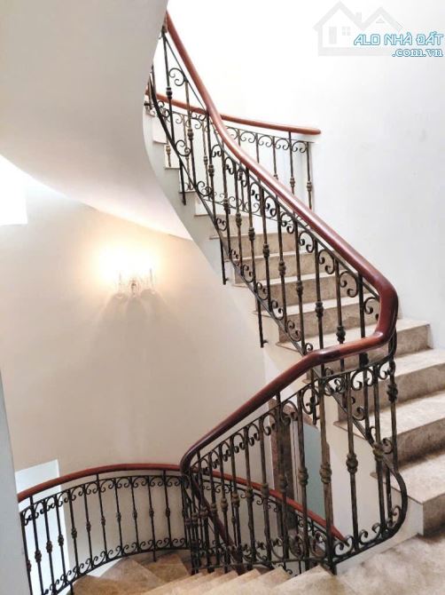 🔥SIÊU BIỆT THỰ - SIÊU HIẾM- NGANG 10M - MẶT TIỀN ĐƯỜNG PHAN THÚC DUYỆT - 50.5 TỶ - 9