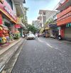Mặt phố Hoa Bằng quận Cầu Giấy 210m2 5Tầng-Lô Góc 3 Thoáng Xây Toà Cho Thuê Cực Đẹp