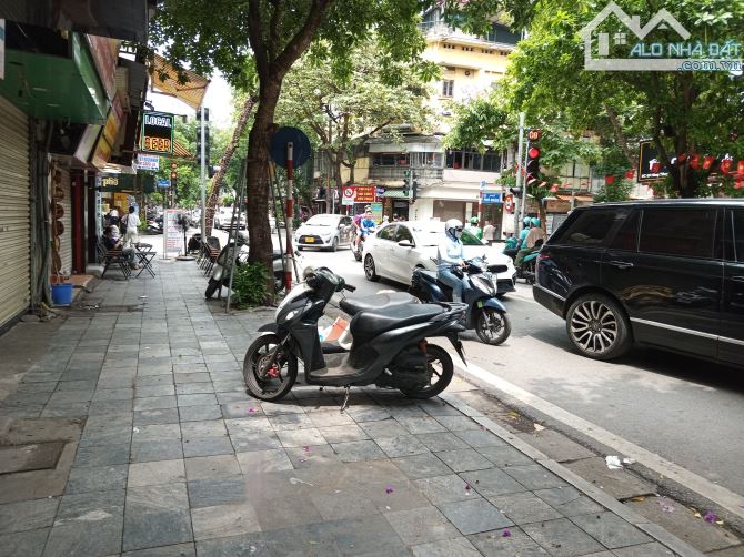 Rẻ nhất mặt phố Hàng Bông, Hoàn Kiếm DT 665m2, Mặt tiền 16.2m, Giá 397 Tỷ