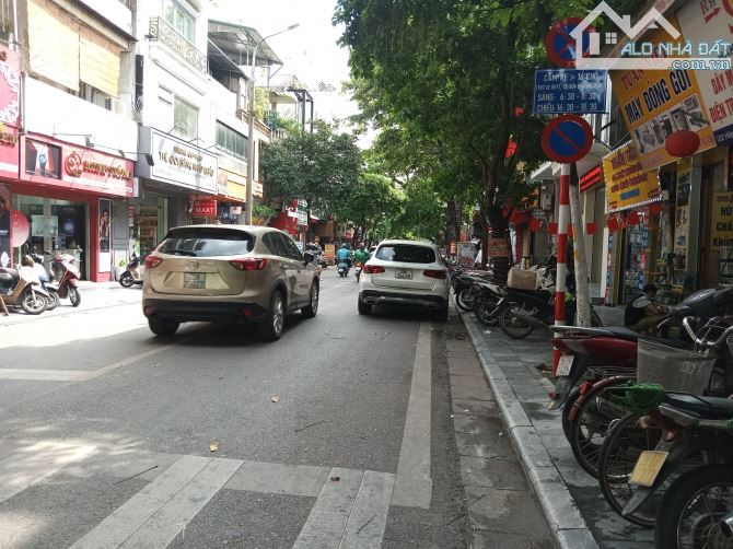 Bán nhà mặt phố Hàng Bông, kinh doanh Khách sạn 403m2, Mặt tiền 13.8m, Giá 239 tỷ