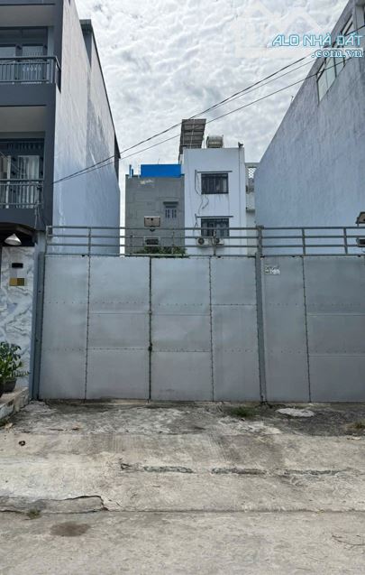 Bán nền đất (4.5m x 18m) KDC Ấp 5 Phong Phú Bình Chánh. Thửa đất vuông vức, vị trí đẹp