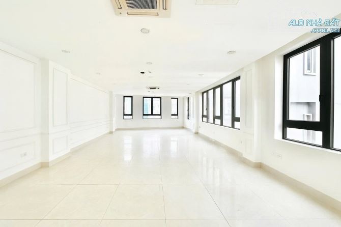 🔥 Cho Thuê Mặt Bằng Kinh Doanh 100m² – Tòa Nhà Mặt Phố Xã Đàn – Mặt Tiền Rộng