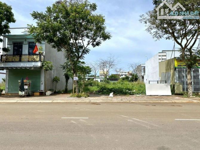 RA NHANH LÔ ĐẤT 206m²  ĐỐI DIỆN TTTM 77 HA ĐÓN ĐẦU SÂN BAY LONG THÀNH – GIÁ CHỈ 1TỶ9 - 2