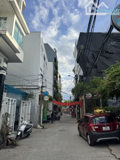 BÁN KHÁCH SẠN KIỆT NGUYỄN CÔNG TRỨ Thông NGUYỄN THÁI HỌC - 11