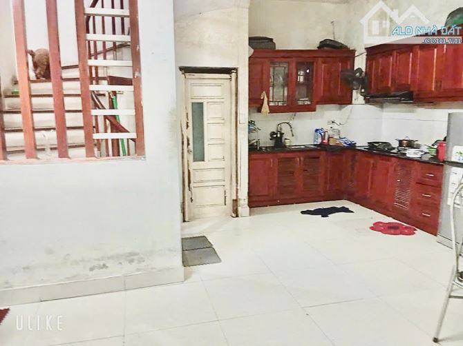 Chính chủ bán nhà đất tại Ngõ 1 Đường Võ Chí Công, giá rẻ 7,7 tỷ 34m2.