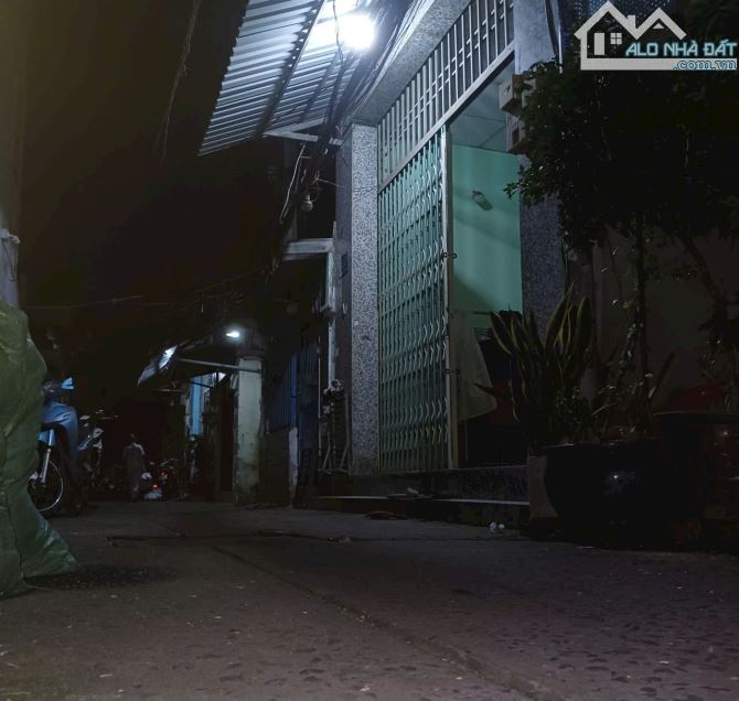 Bán nhà Quận 7 - p. Tân Hưng - 72m2 - 5.x tỷ - kế bên Lotte Nguyễn Thị Thập