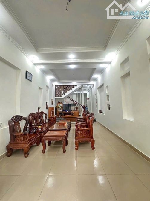 🏡 BÁN NHÀ 3 TẦNG MẶT TIỀN TRẦN NGUYÊN ĐÁN – HÒA MINH. LIÊN CHIỂU.ĐÀ NẴNG. 💰 Giá chỉ: 7,x