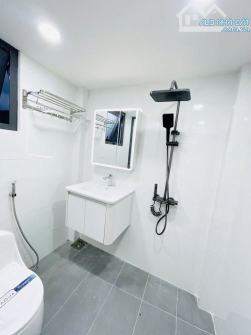 Bán nhà hẻm 1627 Huỳnh Tấn Phát giá rẻ hơn thị trường gần 50% bao đầu tư các kiểu.