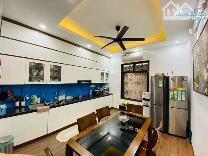 🌟 NHÀ PHÂN LÔ Ô TÔ – NGÕ 28 XUÂN LA – VỈA HÈ 2 BÊN – GẦN HỒ TÂY 🌟