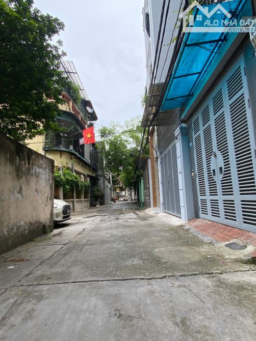BÁN NHÀ PHÂN LÔ LẠC TRUNG – Ô TÔ ĐỖ CỬA – 65M² – GIÁ 14.85 TỶ